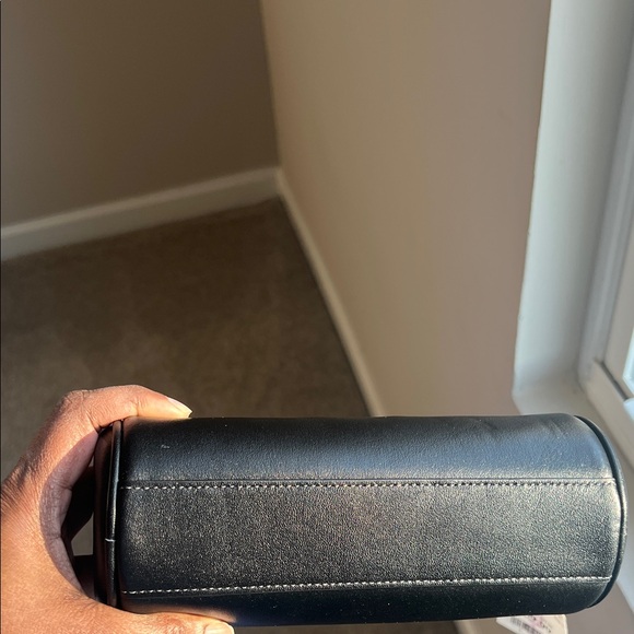 Coach Black Leather Shoulder Bag - Picture 3 of 8